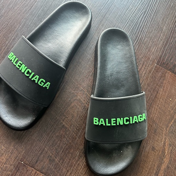 "Balenciaga Men's Black and Green Swim Slippers: - Picture 2 of 3